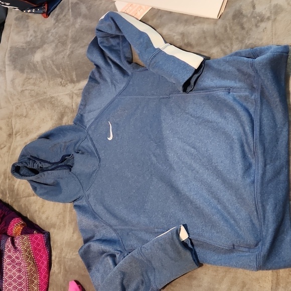 Nike Woman Hoddie - Picture 1 of 5